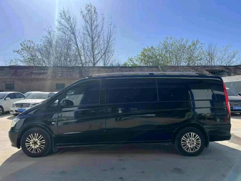 菏泽14年奔驰威霆5