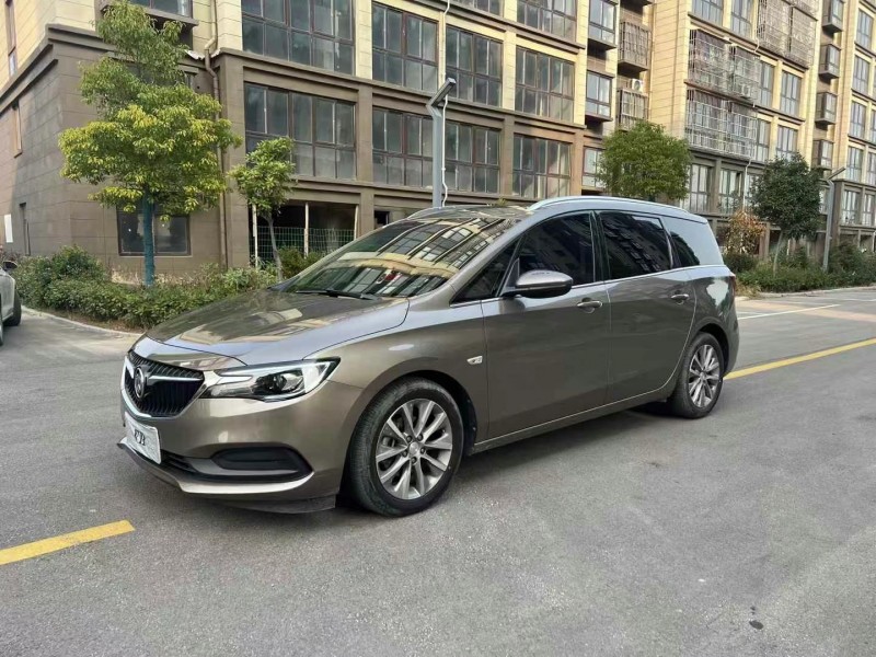 徐州21年别克GL62