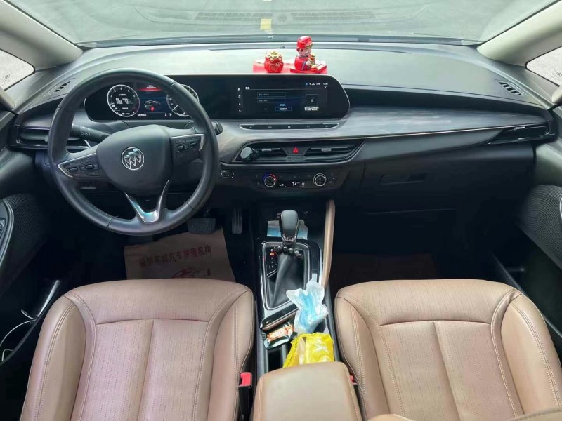 徐州21年别克GL65