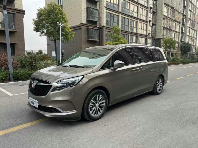 徐州21年别克GL82