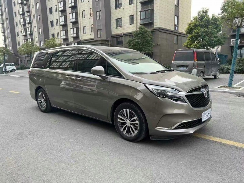 徐州21年别克GL83