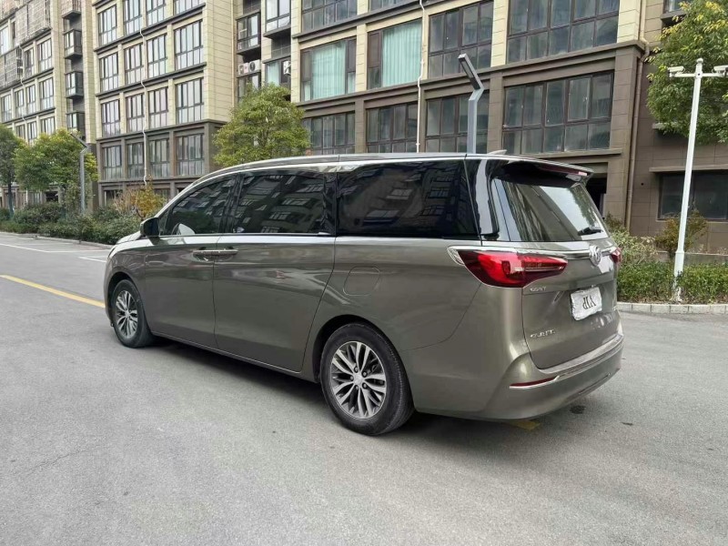 徐州21年别克GL87