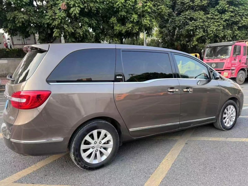 广州14年别克GL88