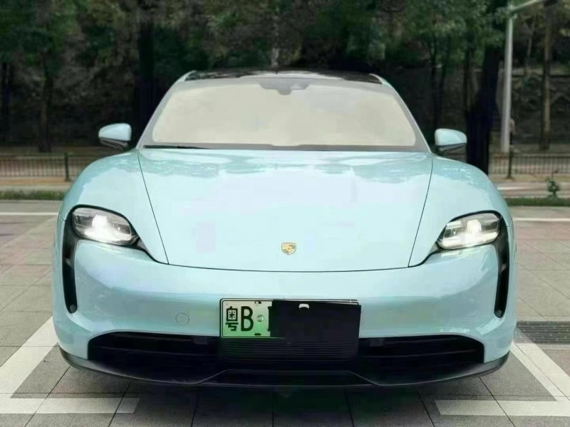 广州21年保时捷Taycan1