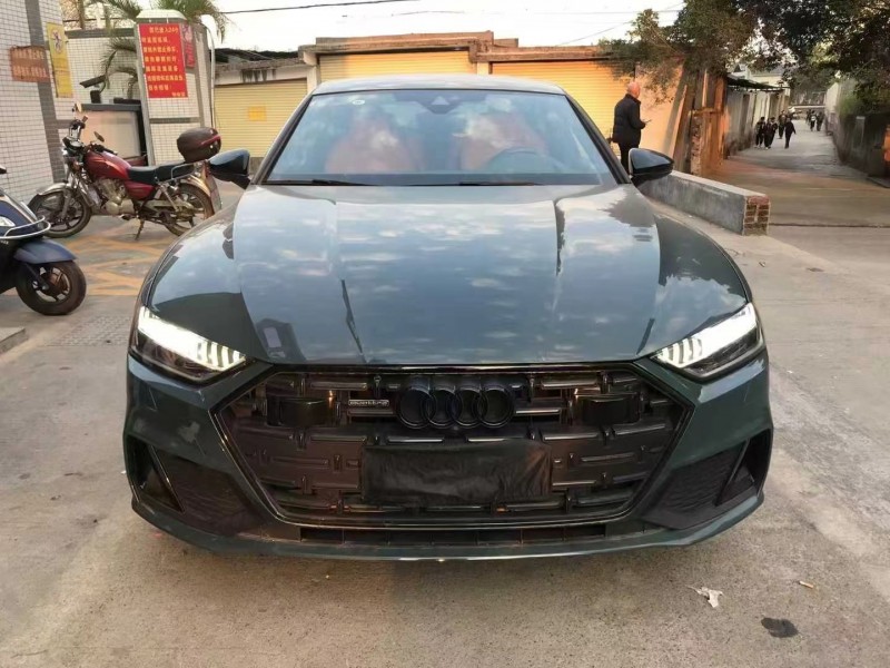 广州22年奥迪A7L1