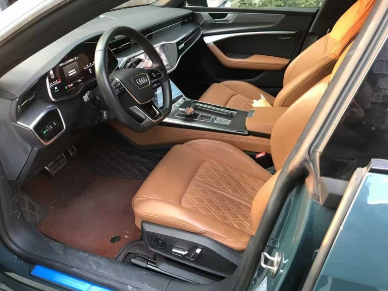 广州22年奥迪A7L5