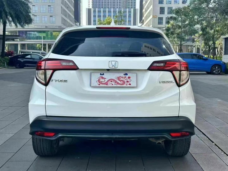 广州22年本田缤智9