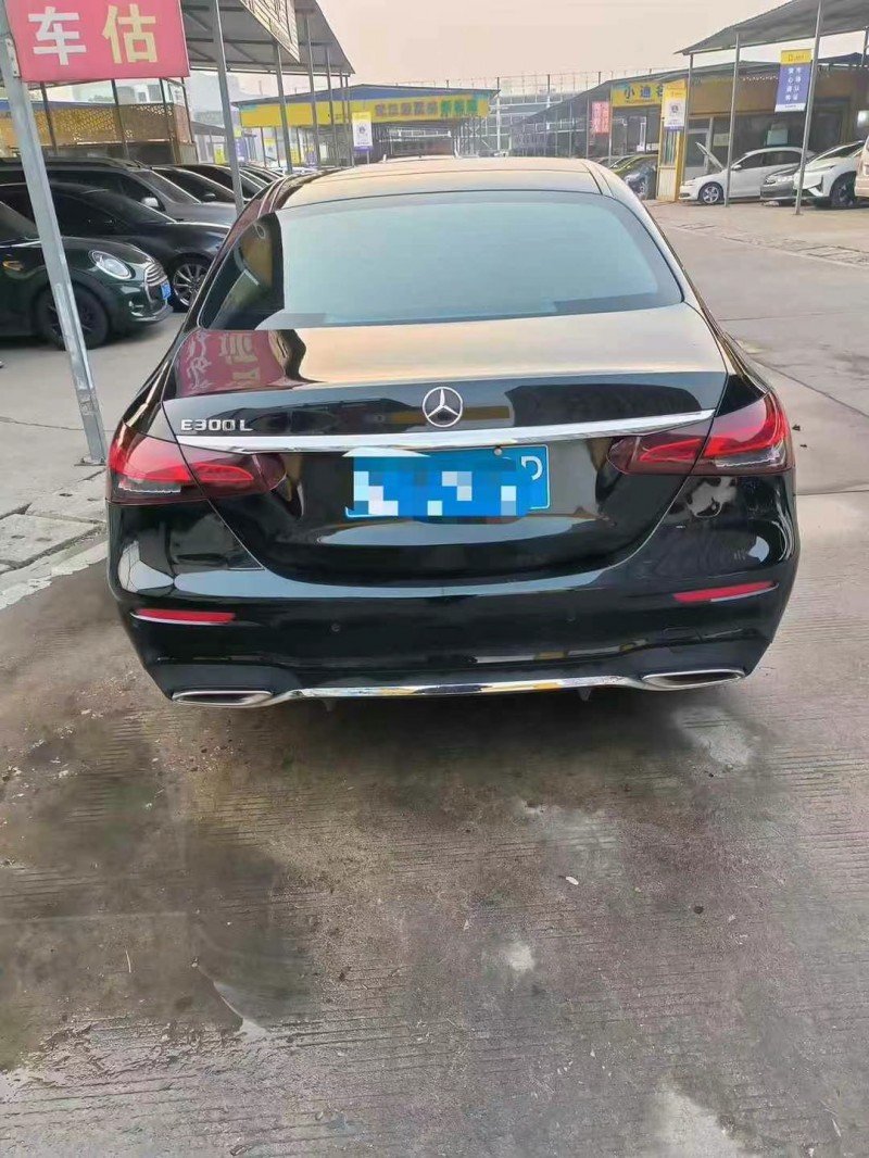 武汉21年奔驰E8