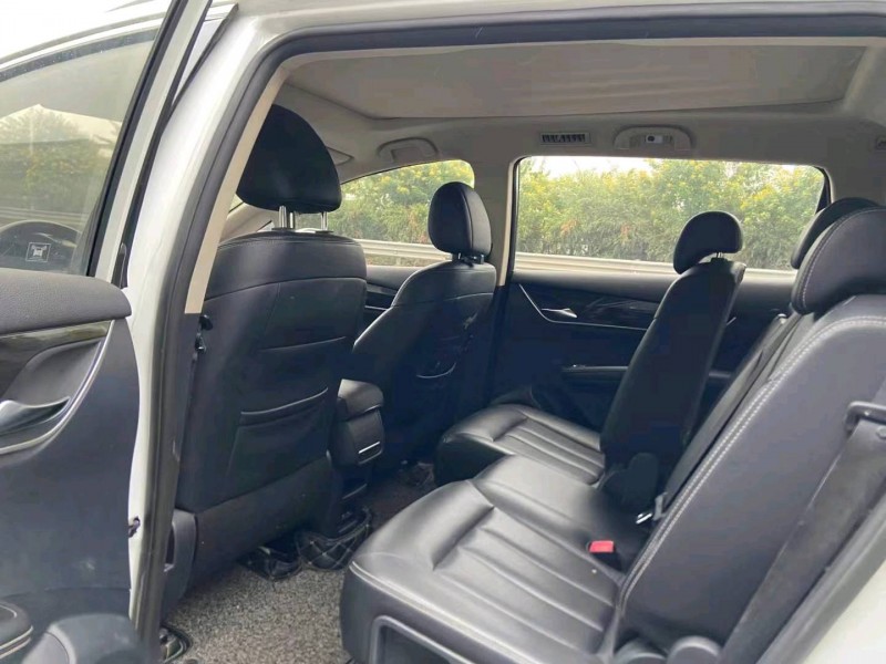 广州18年比亚迪宋8