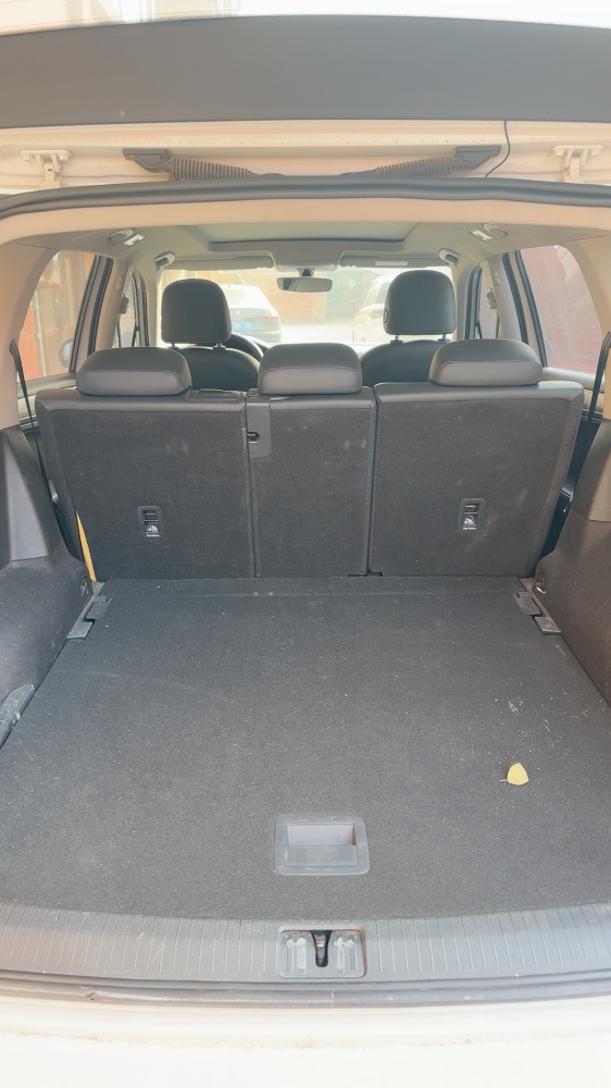 菏泽19年大众途观5