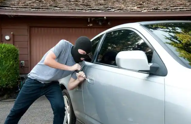 抵押車被盜了該找誰處理