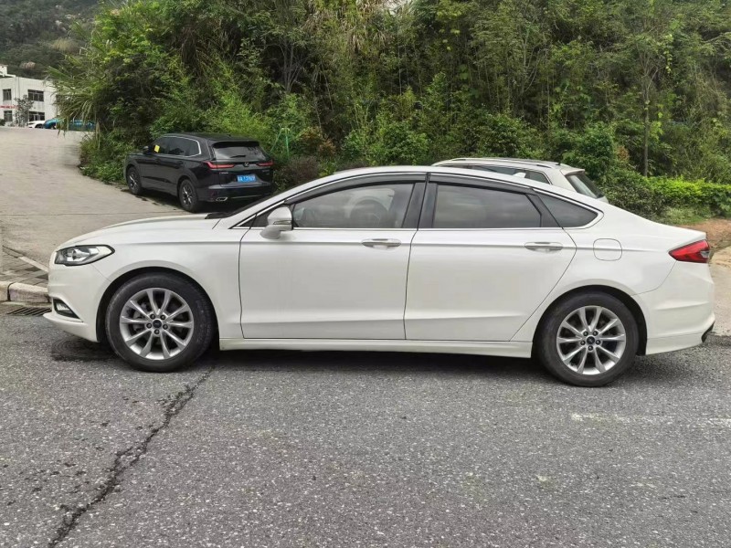 广州17年福特蒙迪欧4