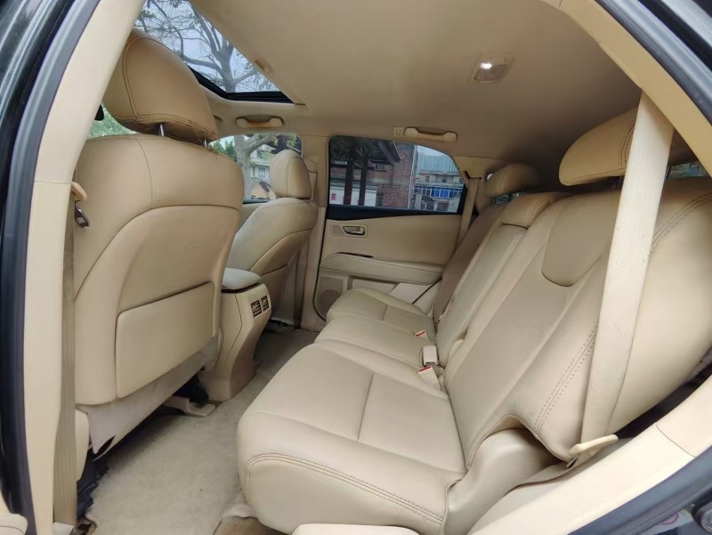 茂名12年雷克萨斯RX6