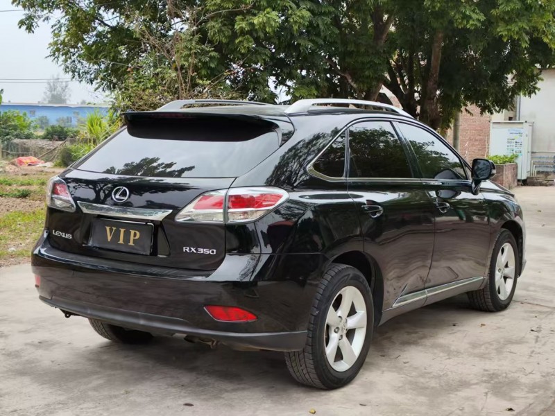 茂名12年雷克萨斯RX7