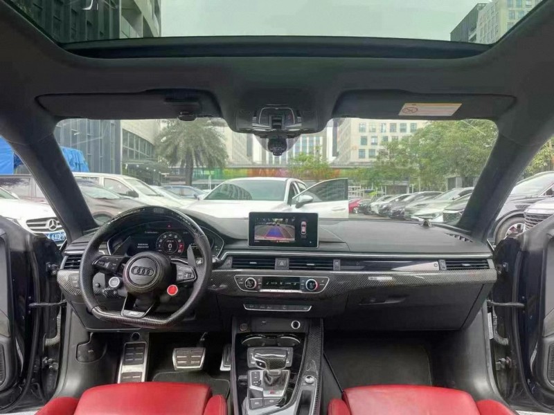 佛山19年奥迪S57