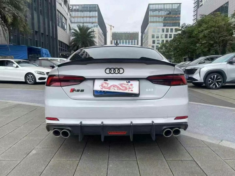 佛山19年奥迪S58