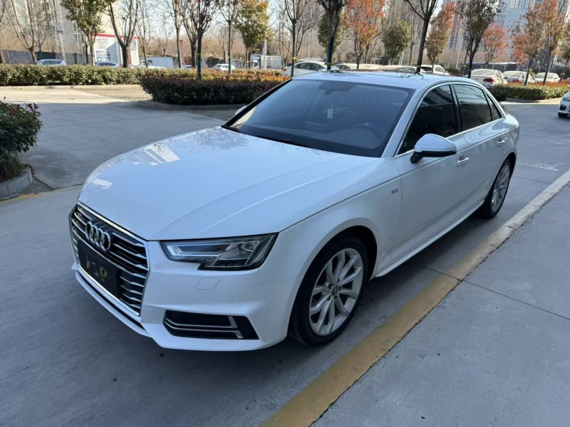 济宁18年奥迪A4L3