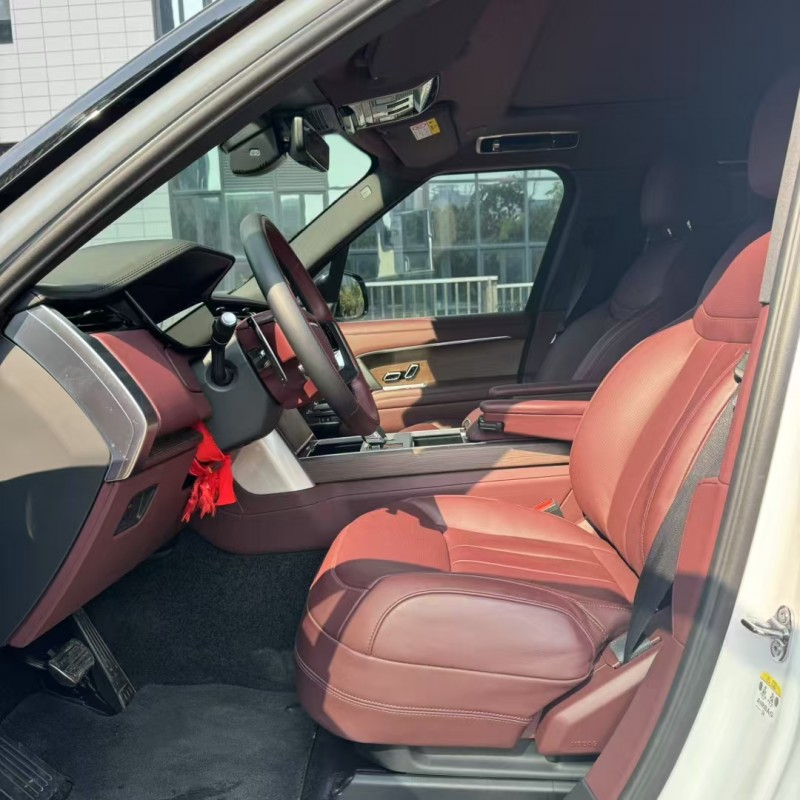 佛山24年路虎揽胜行政4