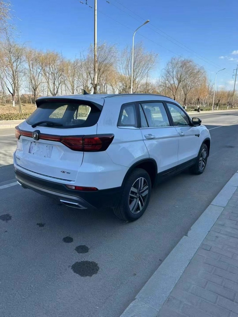 济宁24年长安汽车CS756