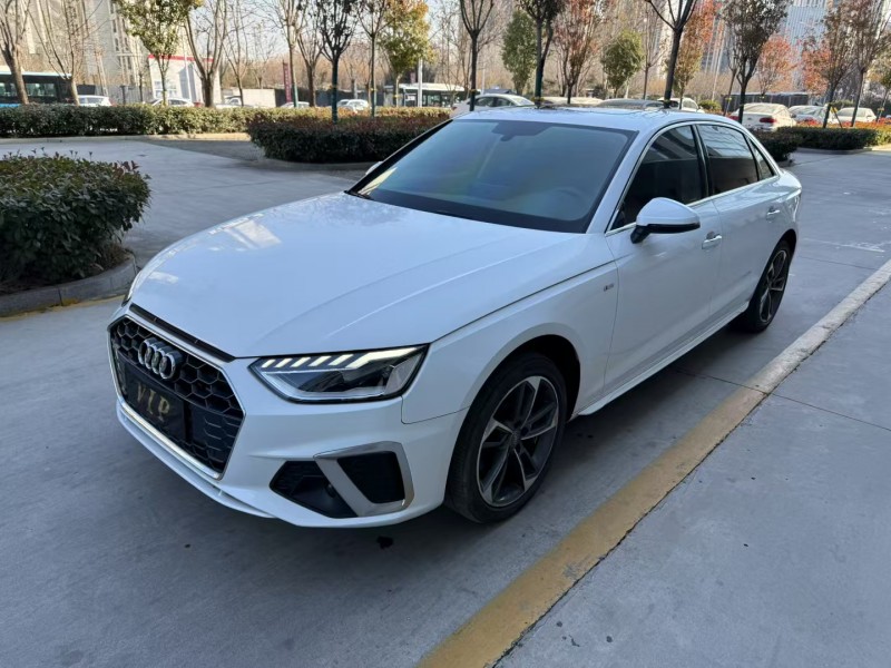 济宁21年奥迪A4L3