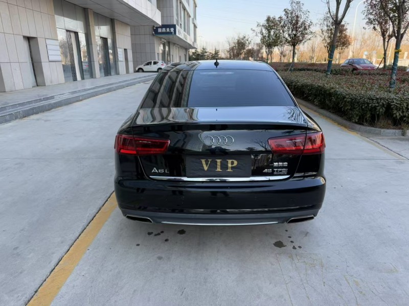 济宁17年奥迪A6L9
