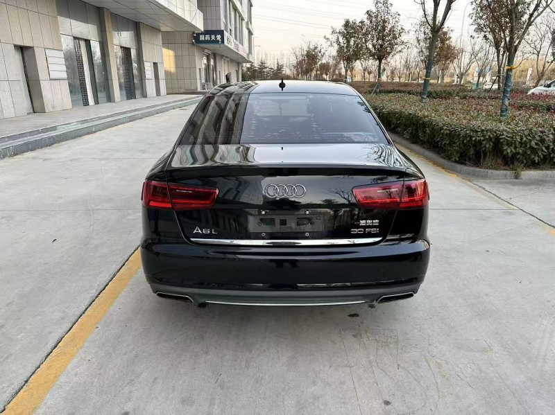 济宁18年奥迪A6L9