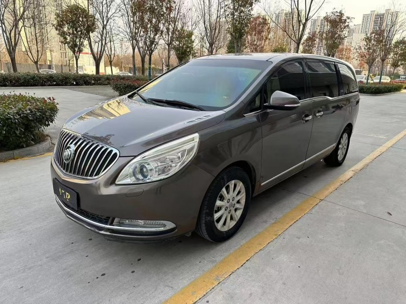 济宁13年别克GL83