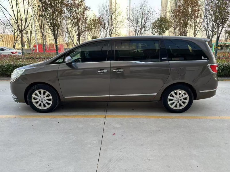 济宁13年别克GL87