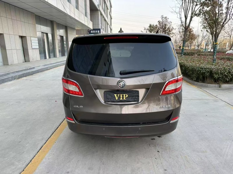 济宁13年别克GL89