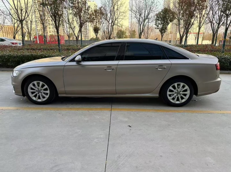 济宁17年奥迪A6L7