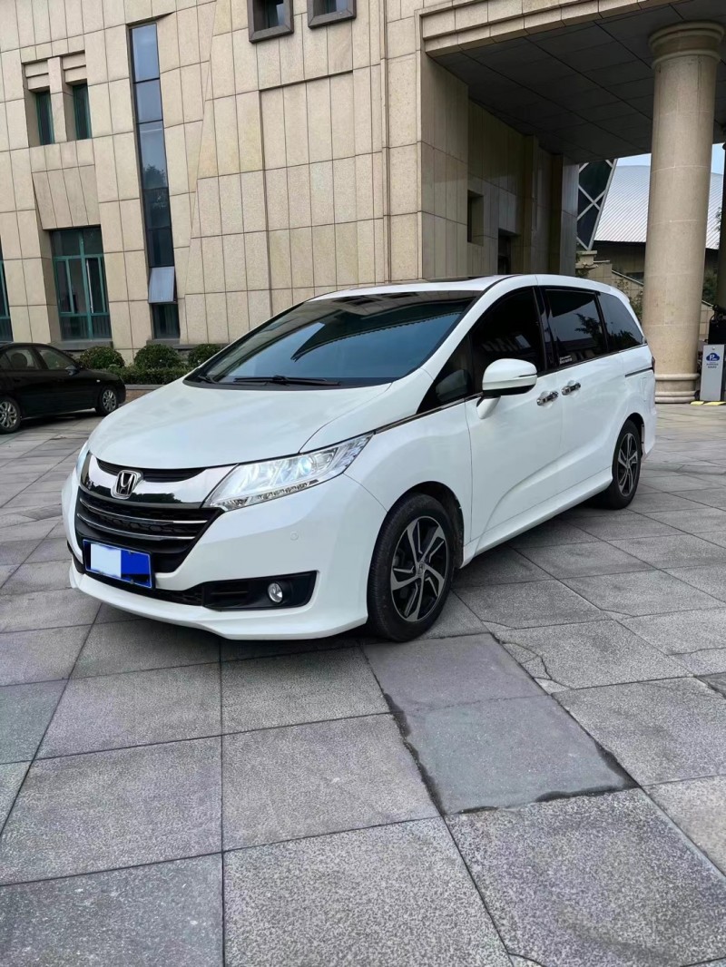 菏泽17年本田奥德赛2