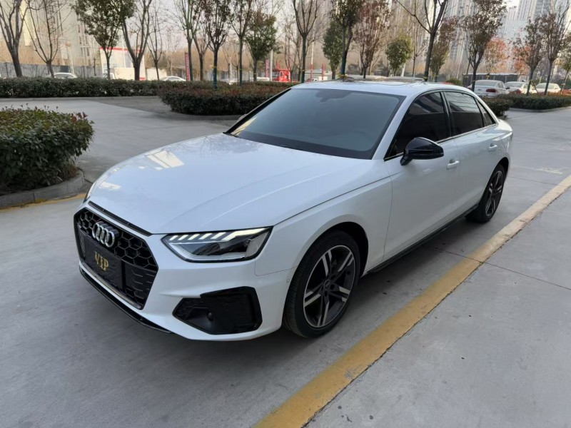 济宁22年奥迪A4L3