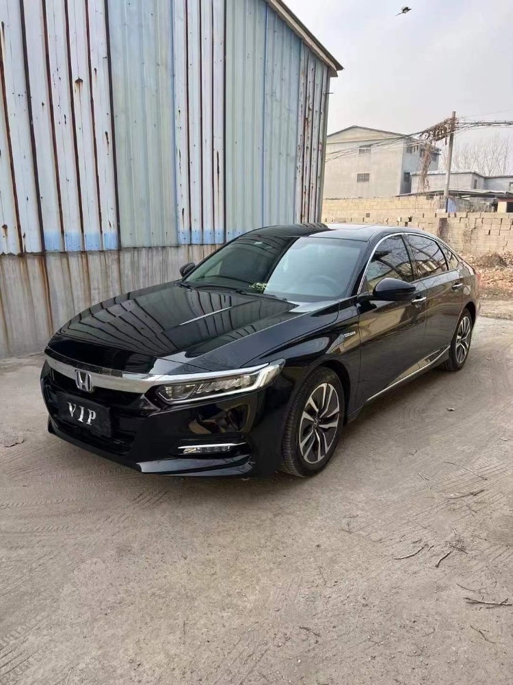 菏泽21年本田雅阁3