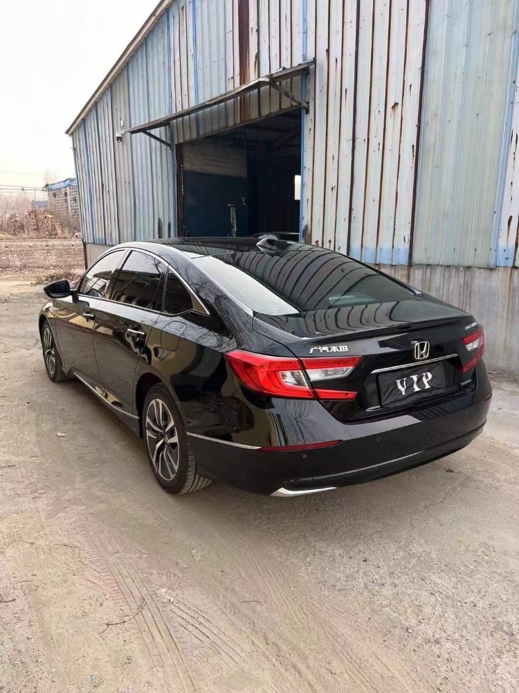 菏泽21年本田雅阁9