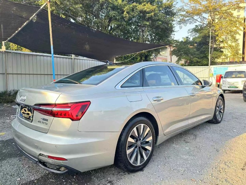 广州18年奥迪A6L9