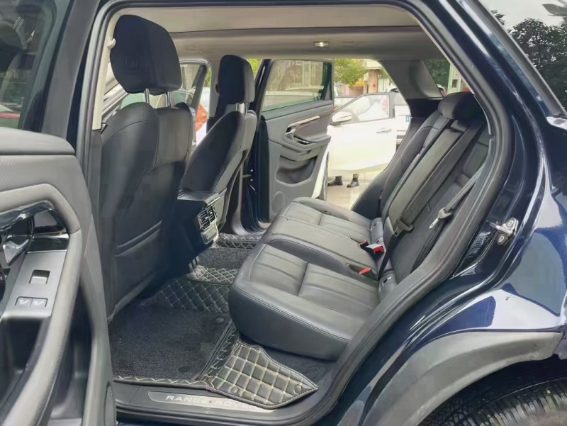 盐城22年路虎极光5