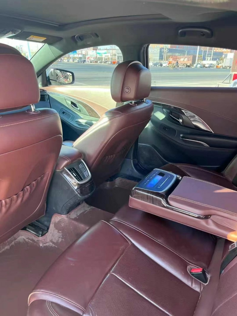 保定14年别克君越7