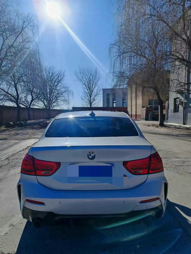 保定21年宝马1系5