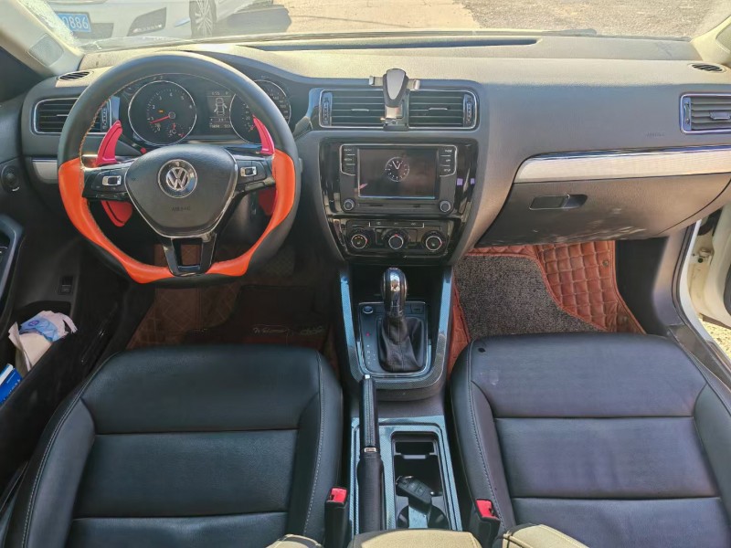 保定18年大众速腾9