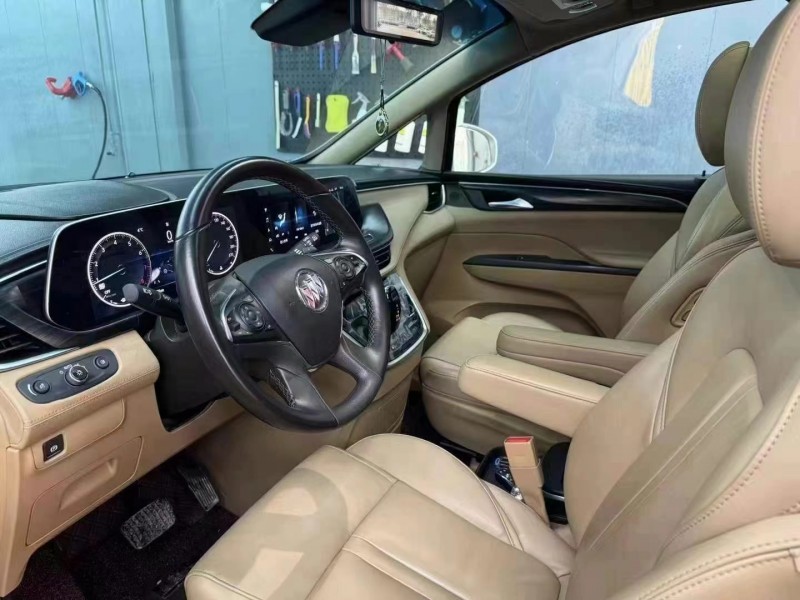 济宁21年别克GL88