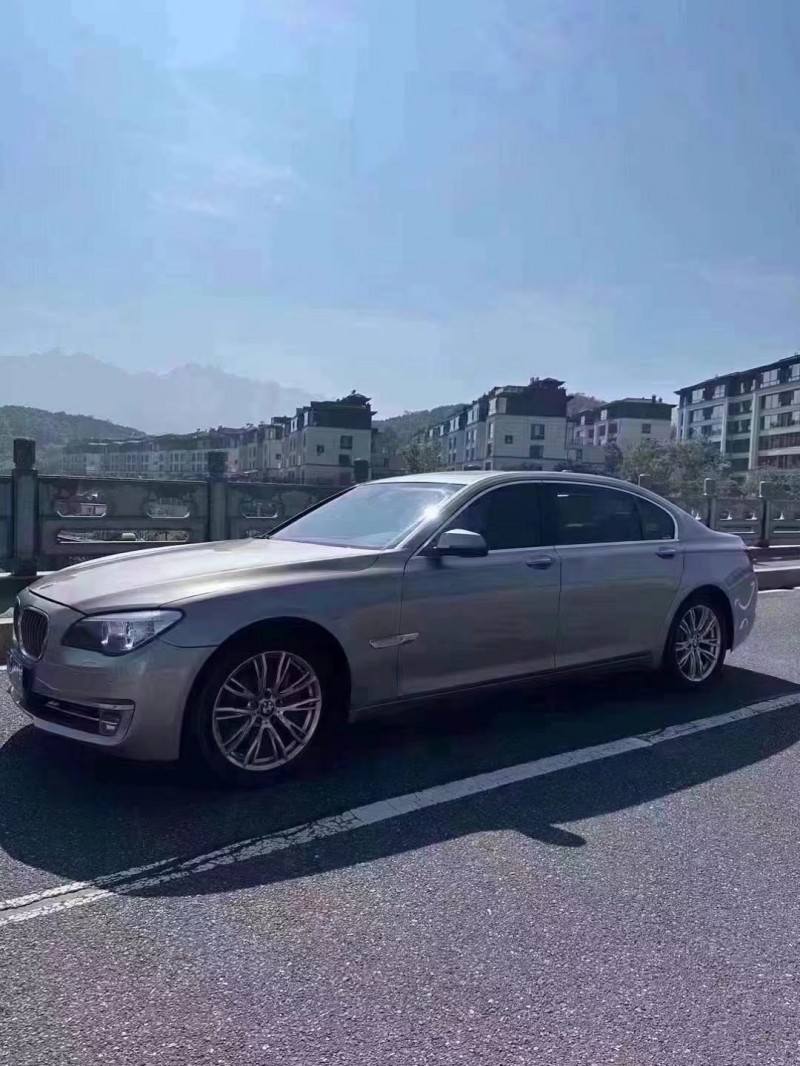 济宁15年宝马7系2