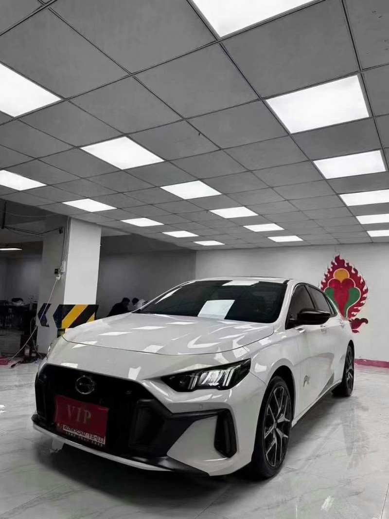 成都23年傳祺影豹3