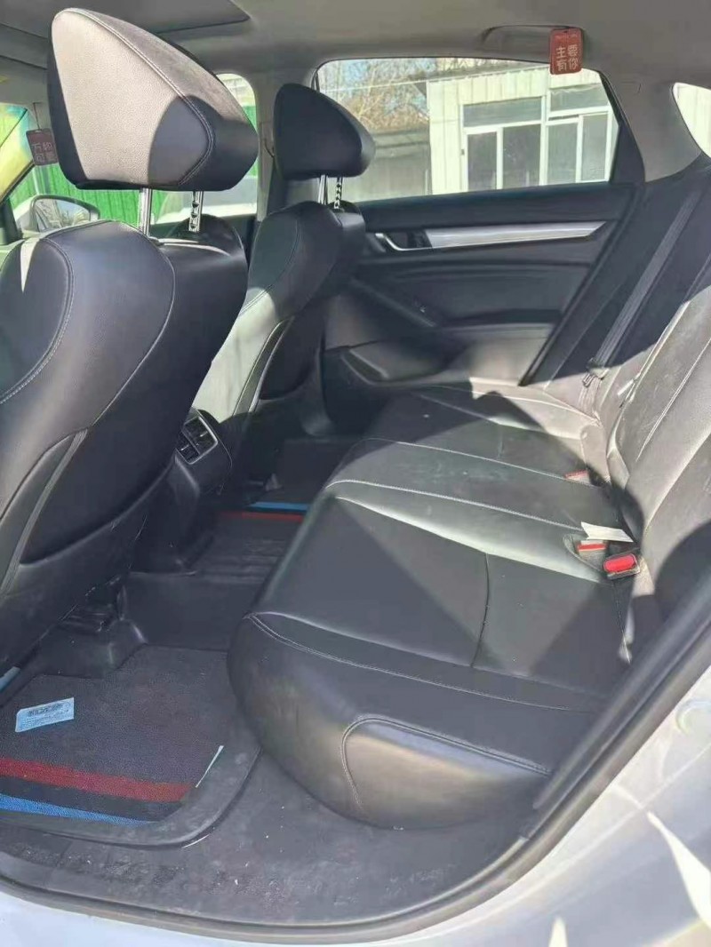 广州21年本田雅阁6