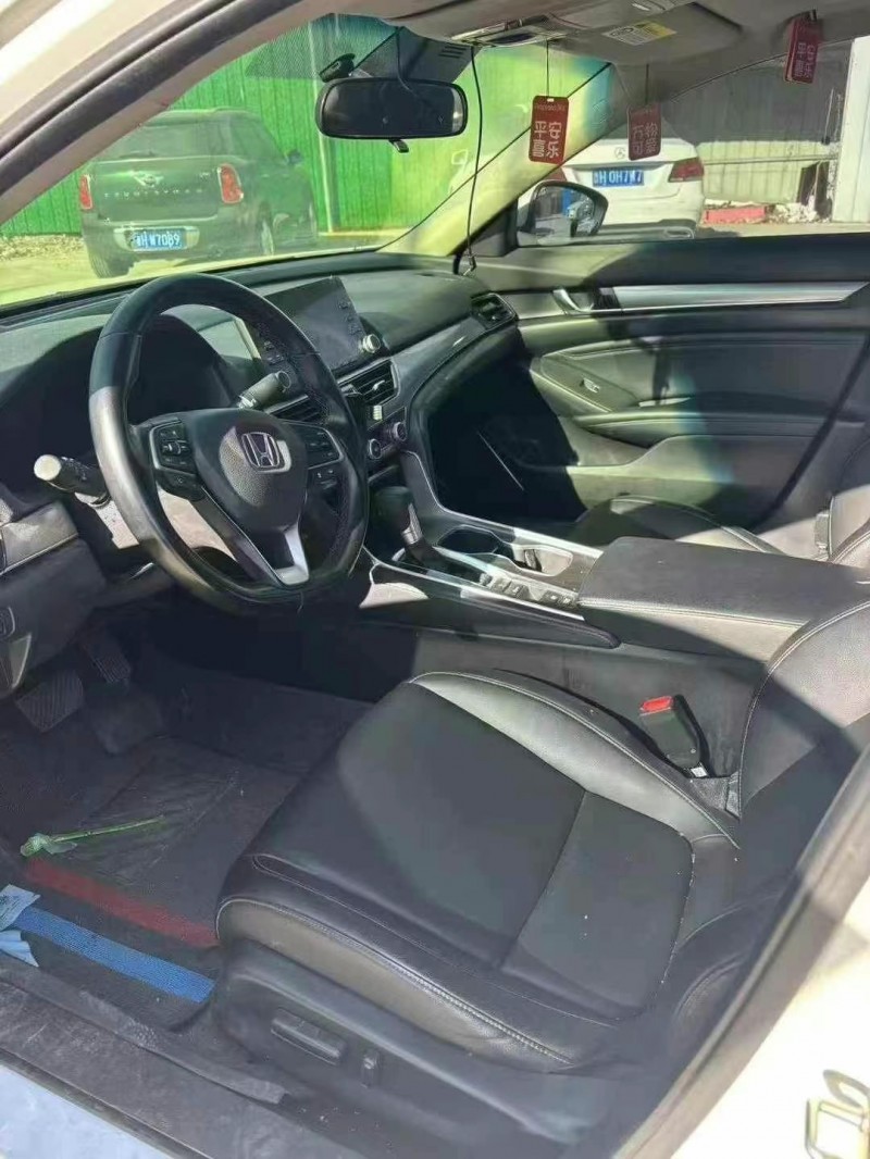 广州21年本田雅阁7
