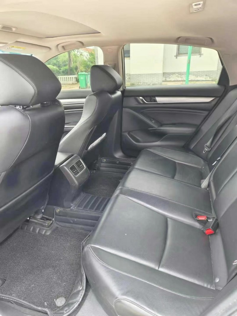 徐州19年本田雅阁7