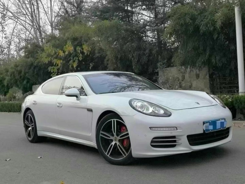 广州15年保时捷帕拉梅拉3