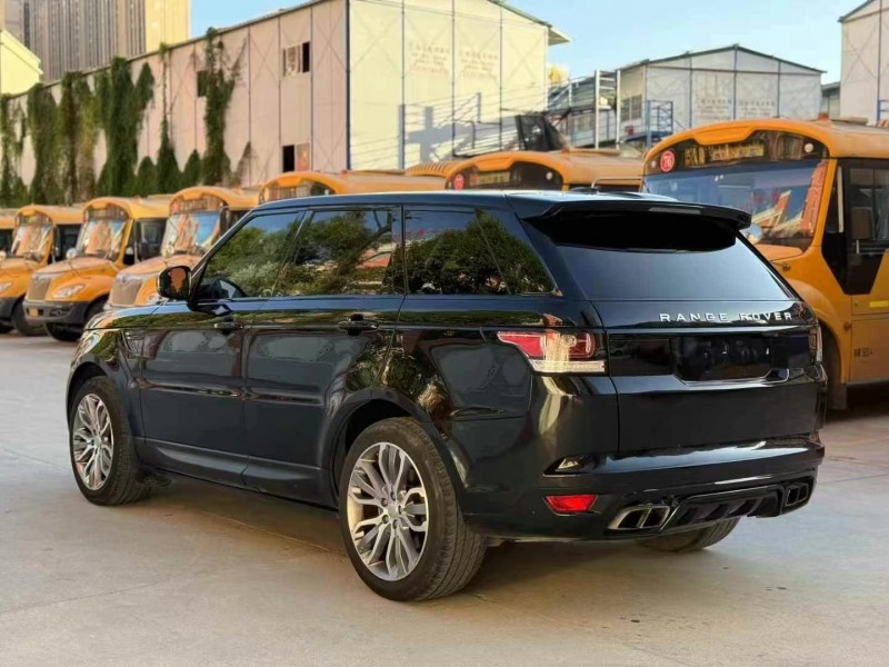 广州16年路虎揽胜运动4