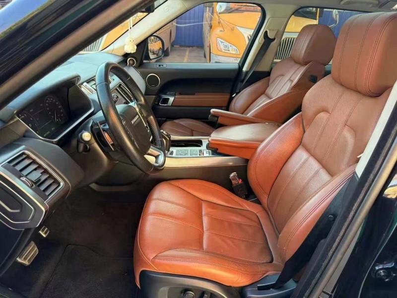 广州16年路虎揽胜运动7