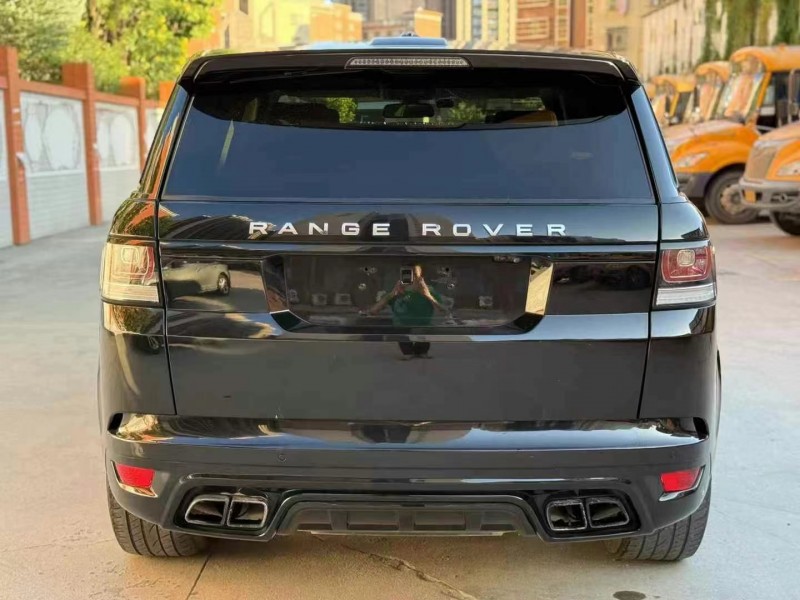 广州16年路虎揽胜运动9