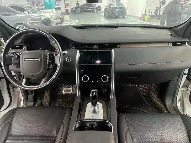 广州21年路虎揽胜运动6